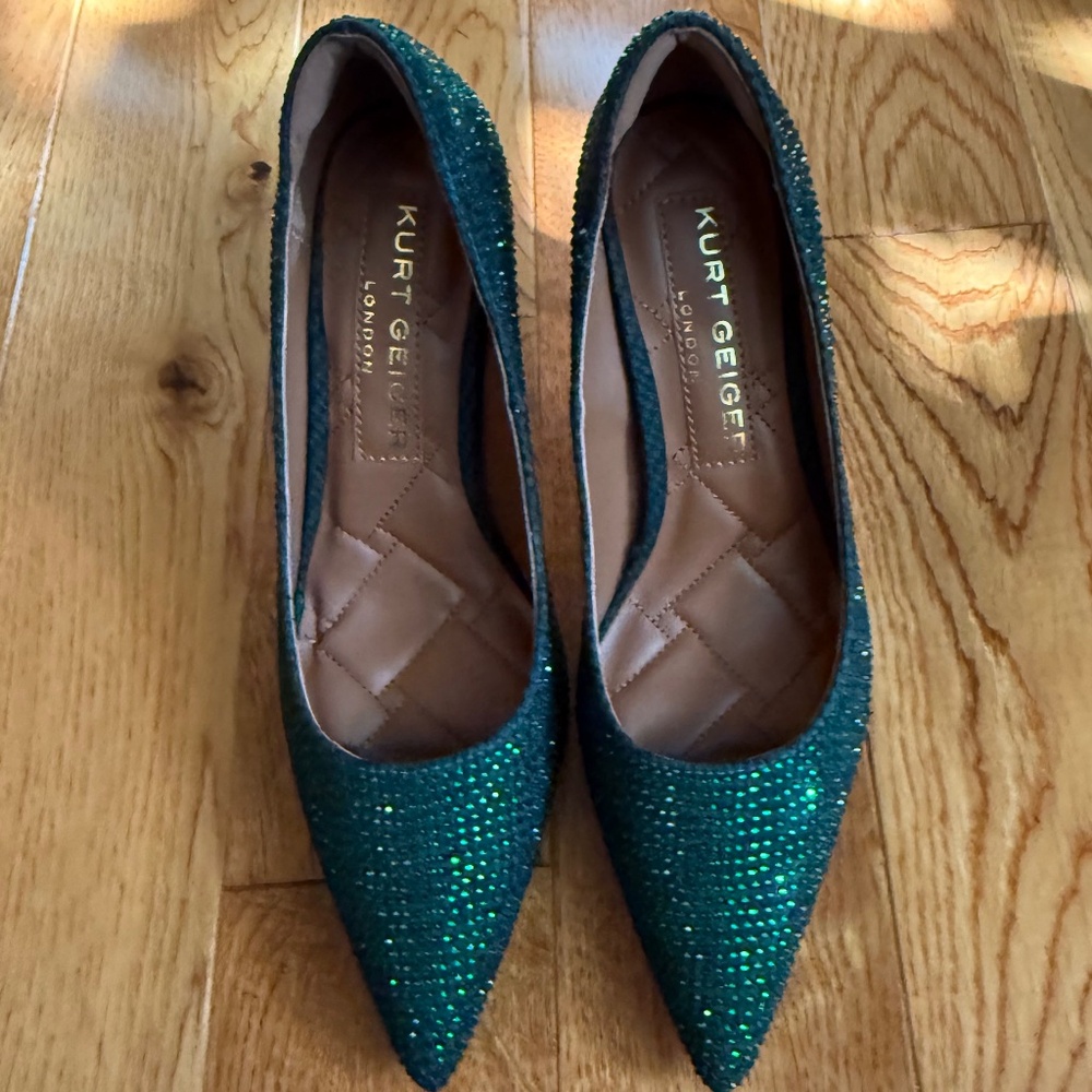 Kurt Geiger Belgravia Crystal Woven Courts In Dark Green